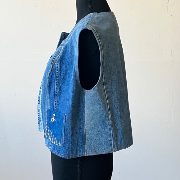 Two-tone cropped denim vest - Picture 2 of 8